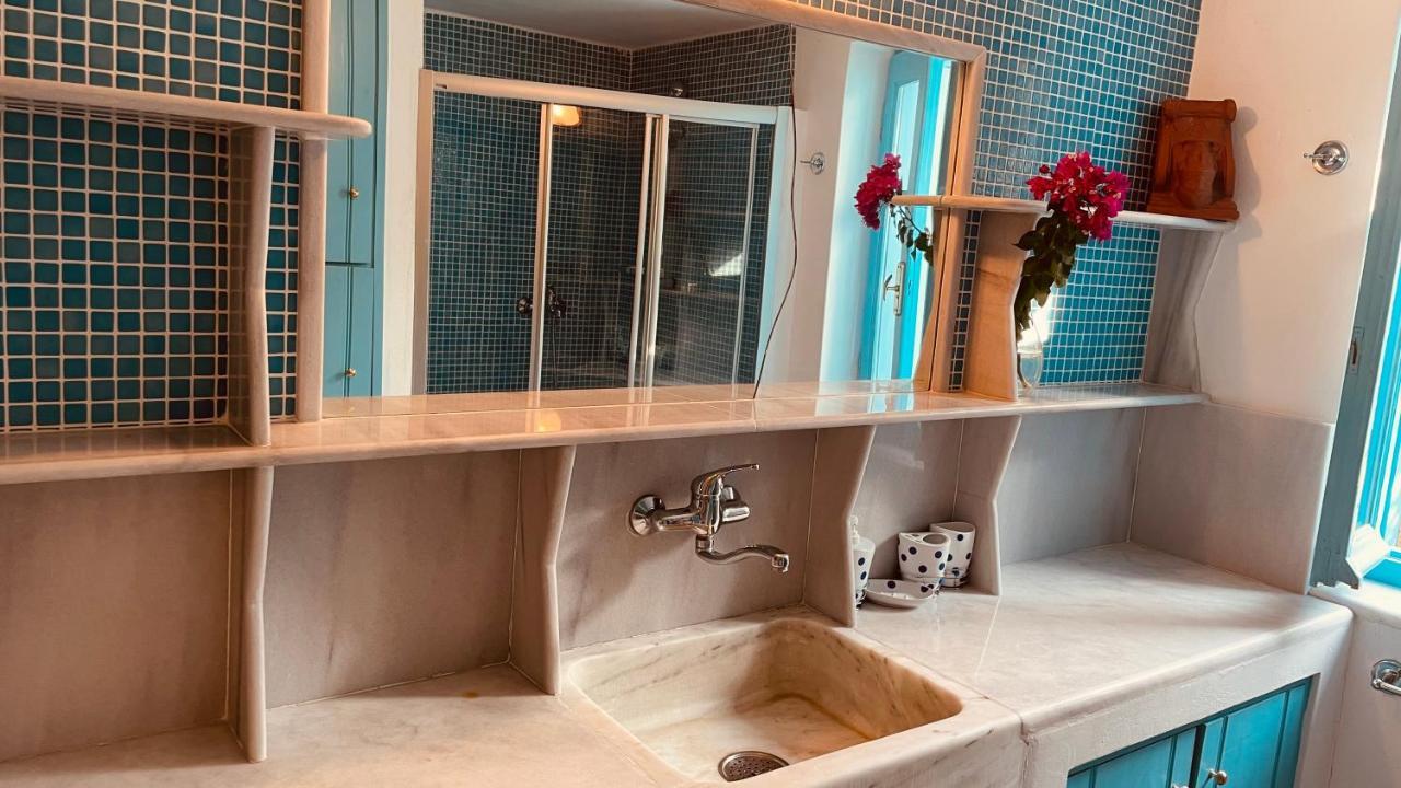 Peloponnese Hideout - Traditional Stone House Villa Akrata
