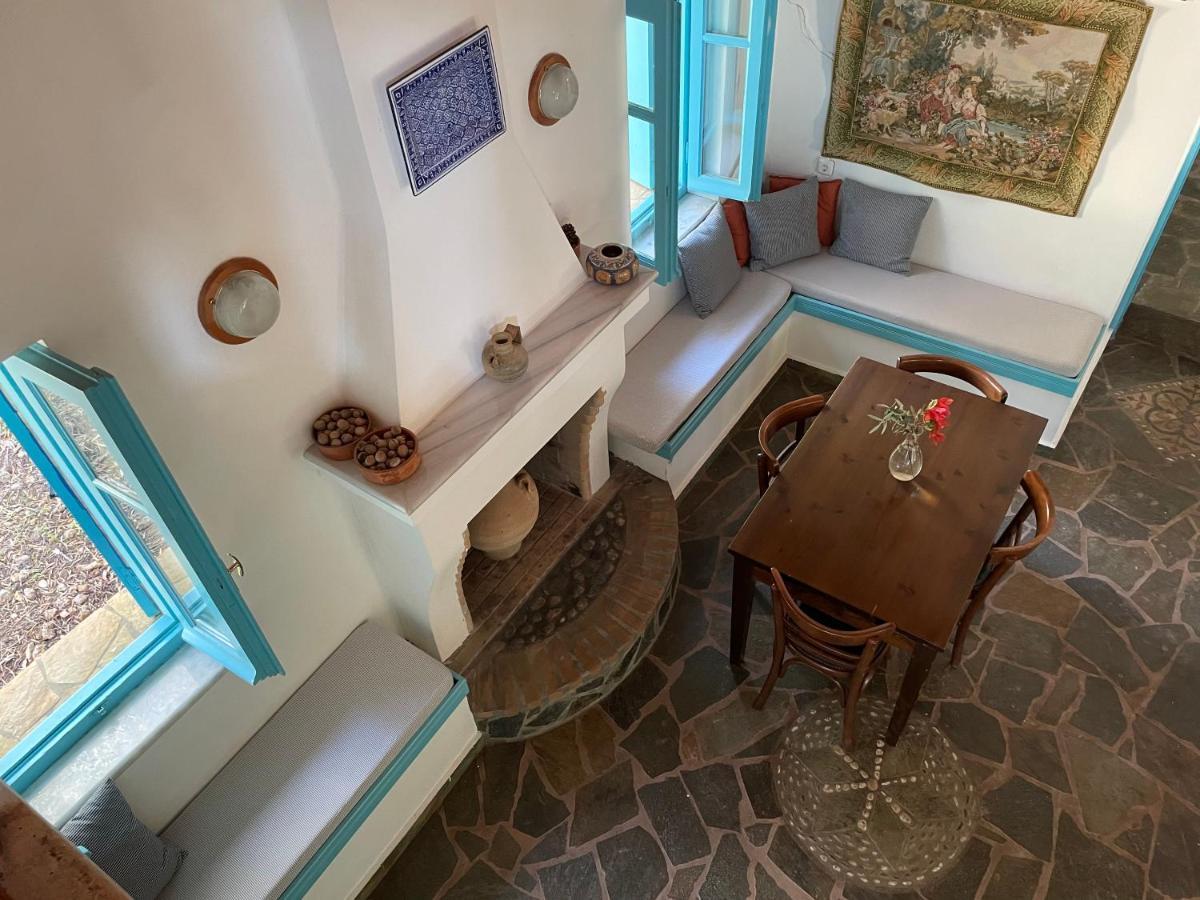 Villa Peloponnese Hideout - Traditional Stone House Akrata