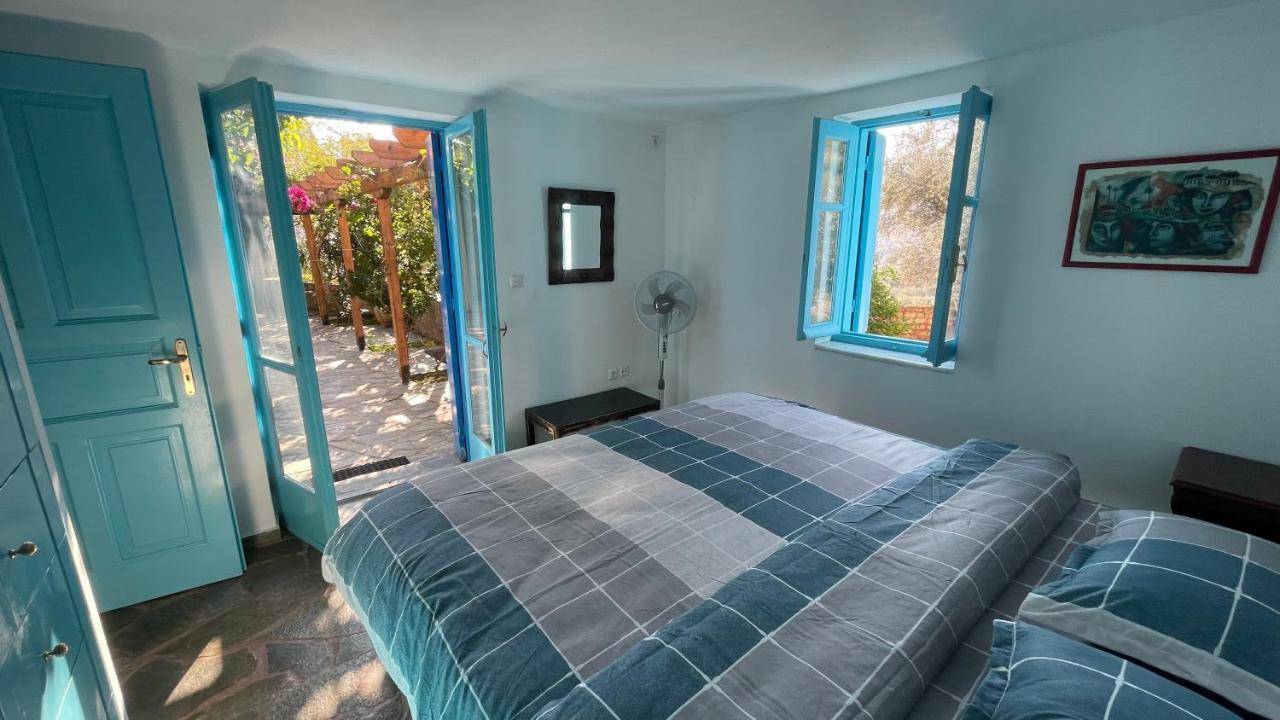 Peloponnese Hideout - Traditional Stone House * Akrata